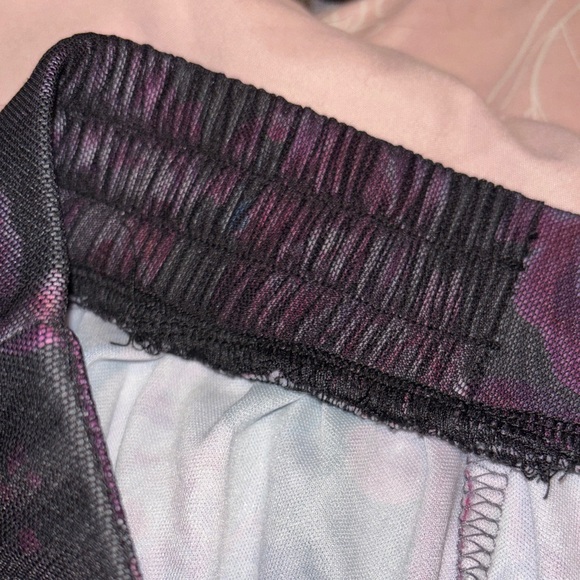 Torrid Floral A-Line Skirt Size 2 Women’s Plus Size - Picture 5 of 7